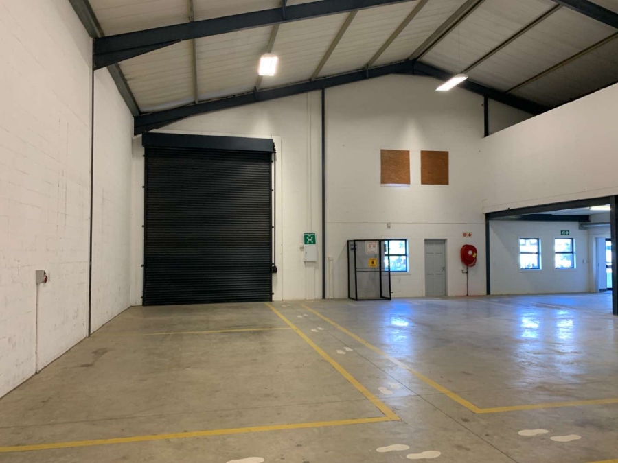 To Let commercial Property for Rent in Rivergate Western Cape